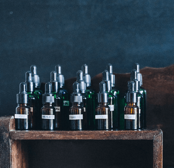 Best Alcohol for Tinctures Guide – Zhi Herbals